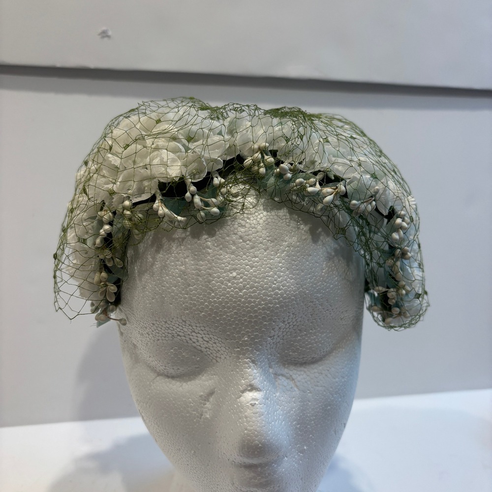 Vintage White Floral Pillbox Hat Green Birdcage Veil Olive Velvet Bow MCM